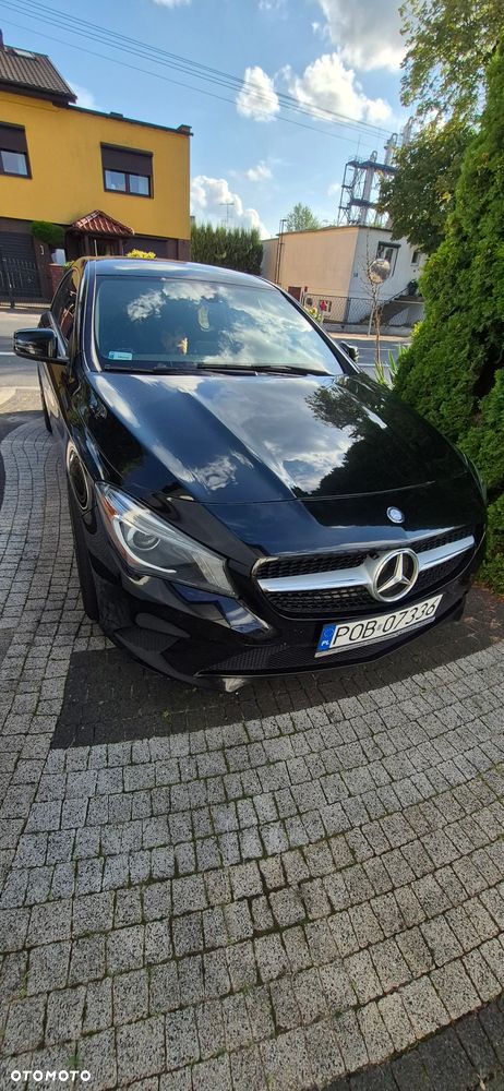 Mercedes-Benz CLA 250 7G-DCT AMG Line - 2