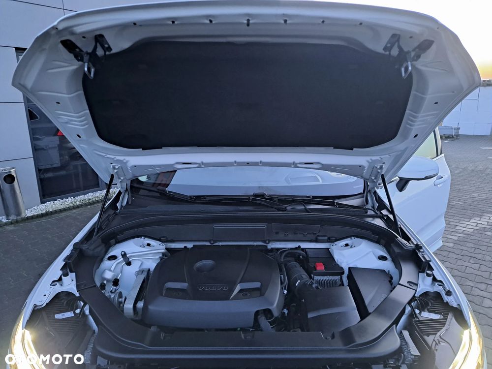 Volvo XC 60 ver-t6-awd-geartronic-momentum - 29