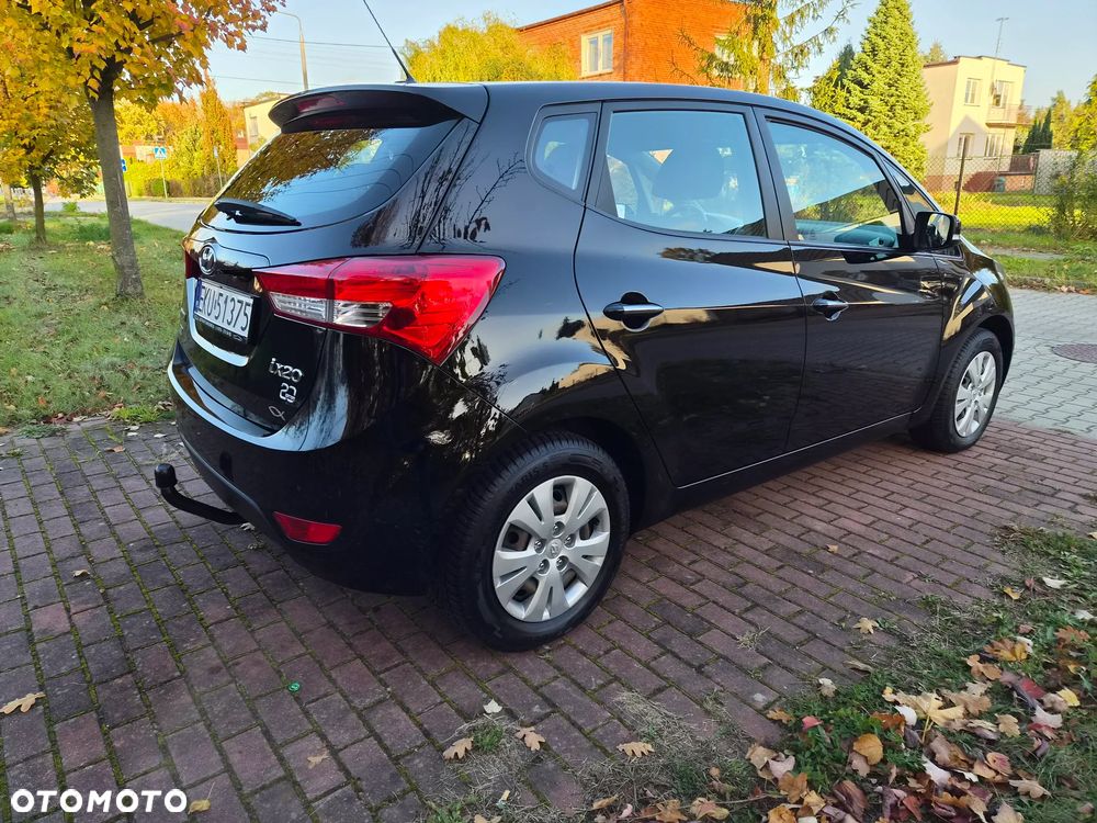 Hyundai ix20 1.4 blue Comfort - 15