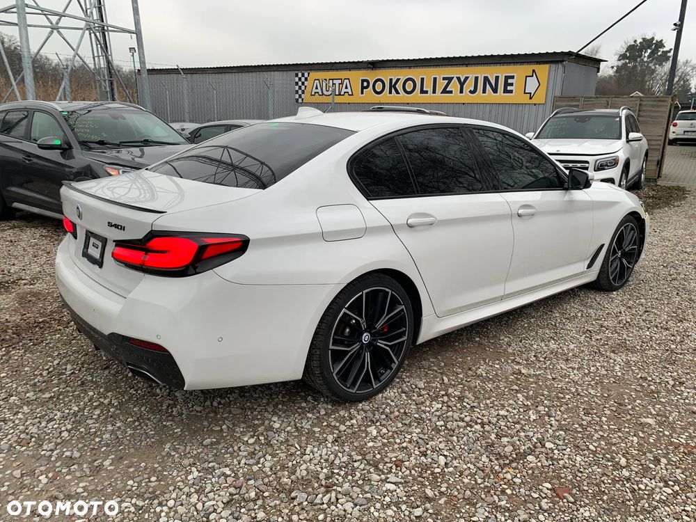 BMW Seria 5 540i xDrive Sport Line - 2