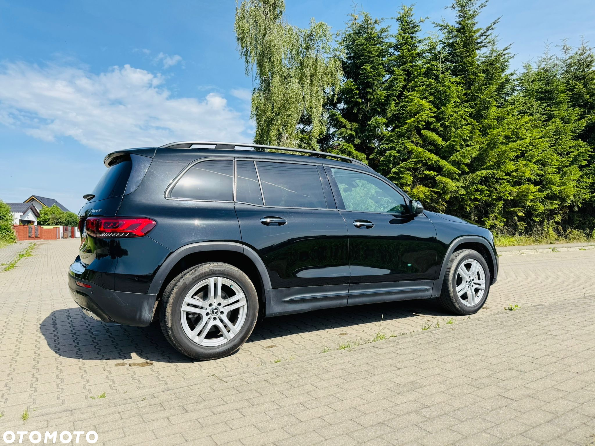 Mercedes-Benz GLB 250 4Matic 8G-DCT - 6