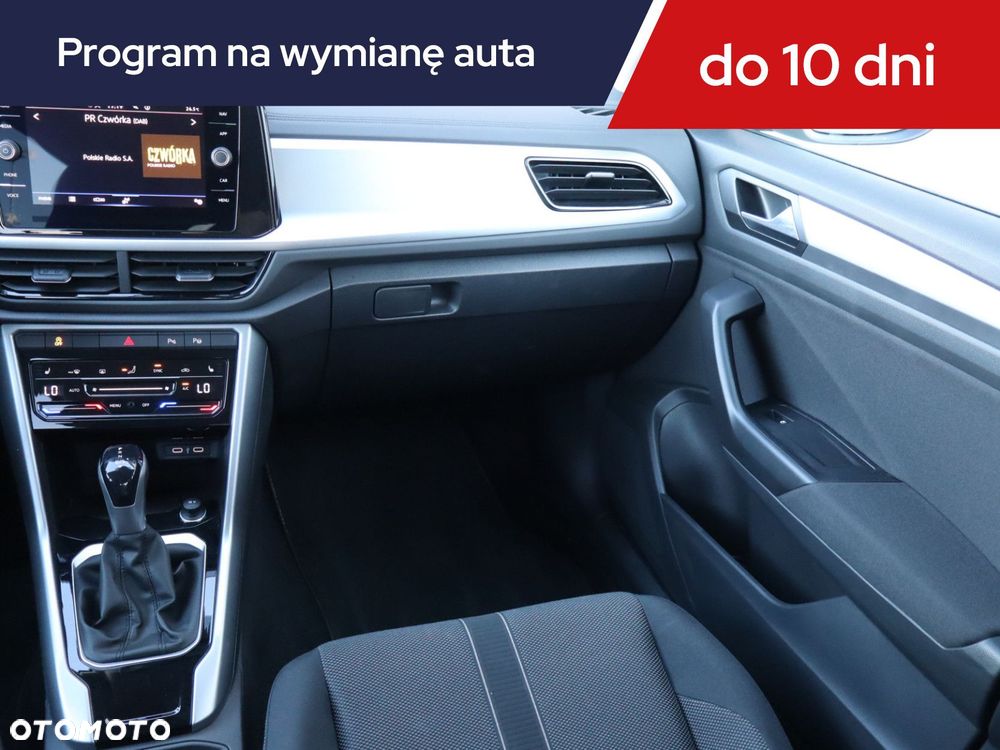 Volkswagen T-Roc - 10