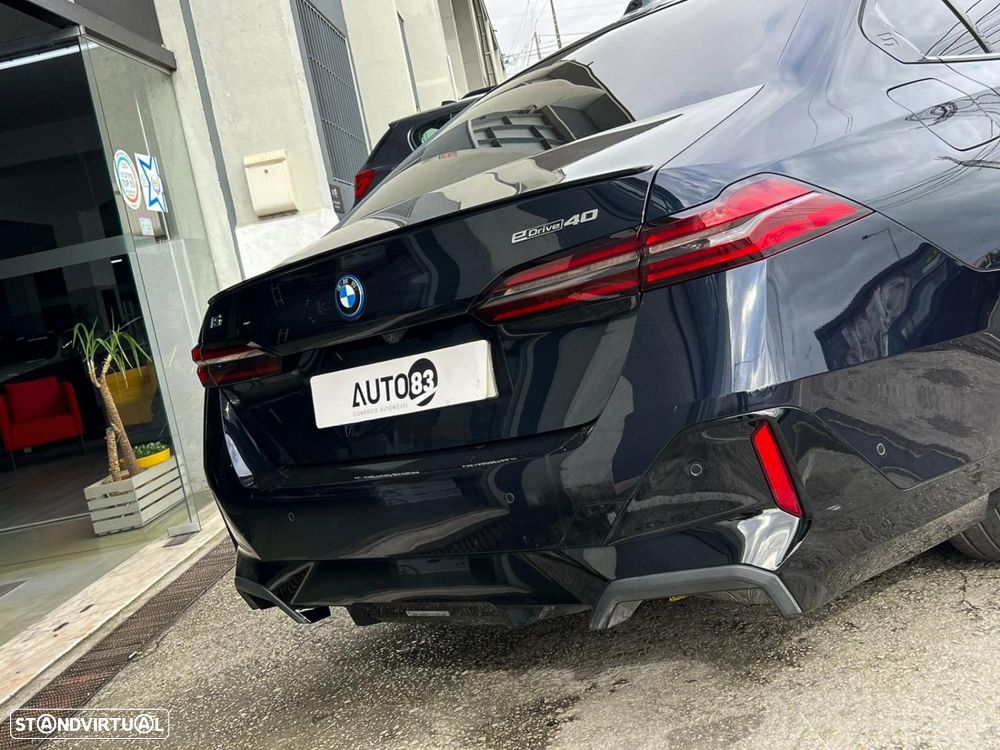 BMW i5 eDrive40 Pack Desportivo M Pro - 3