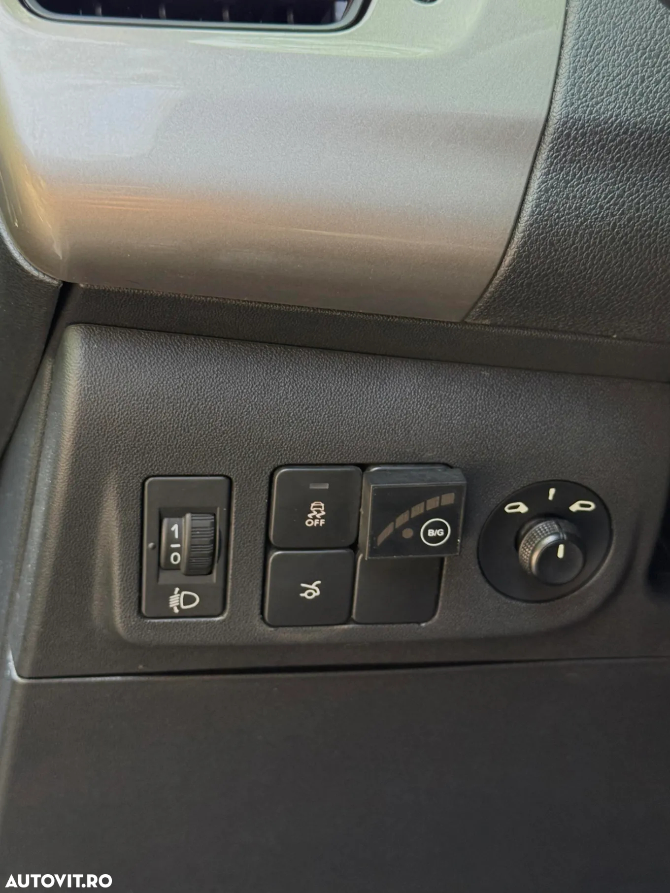 Citroën C-Elysée 1.2 PureTech BVM Shine - 21
