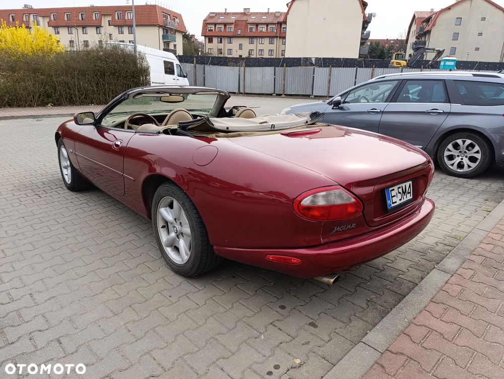 Jaguar XK Cabrio - 4
