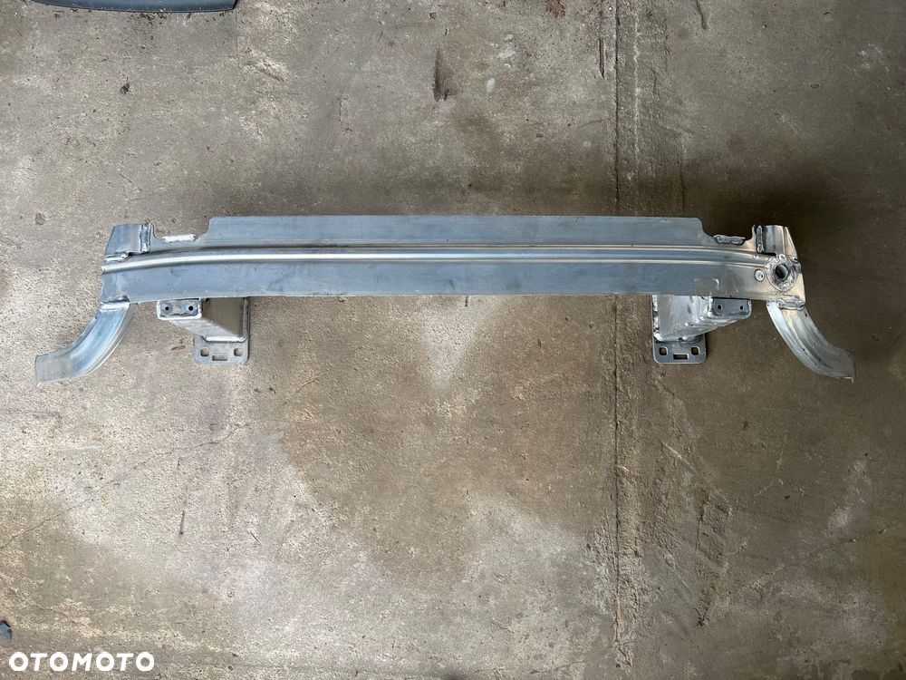 BELKA PRZEDNIA ZDERZAKA WSPORNIK WZMOCNIENIE AUDI Q7 4M0 4M II 4M0807109E