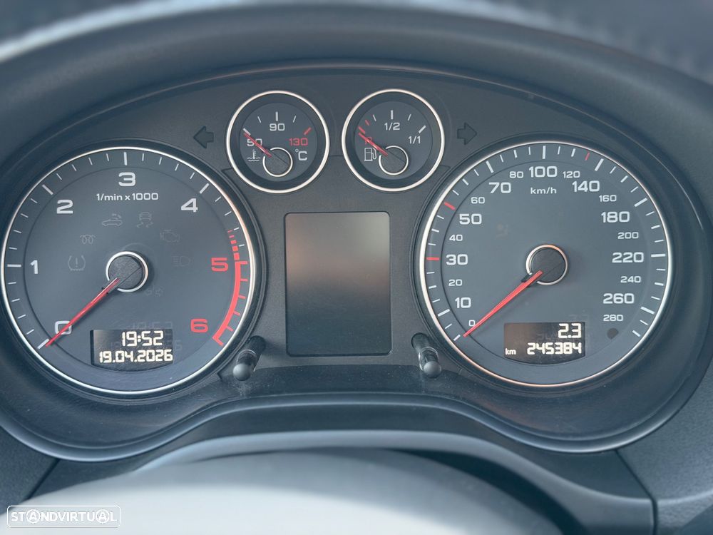 Audi A3 Sportback 1.6 TDI Attraction - 16