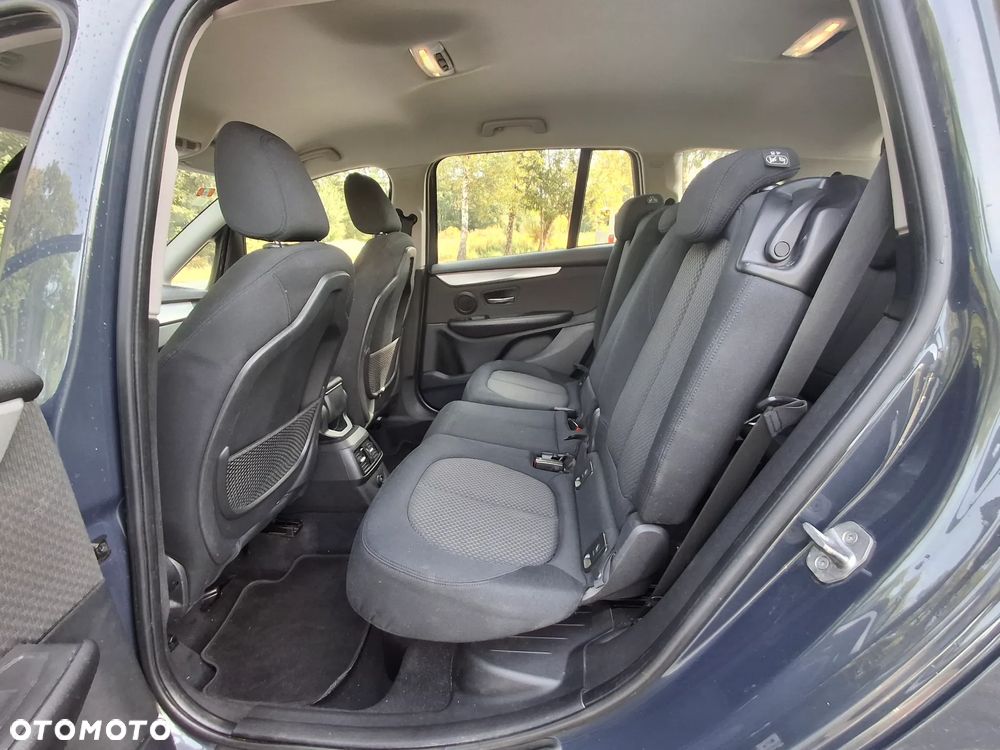 BMW Seria 2 218d GT Luxury Line sport - 13