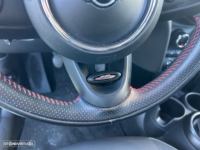 MINI 5 Portas One 60 Years Chili - 12