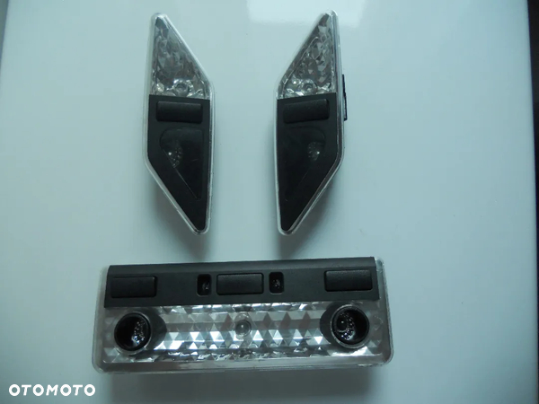 LAMPA LAMPKA lampki oświetlenia wnętrza BMW 3 seria E46 coupe i lim