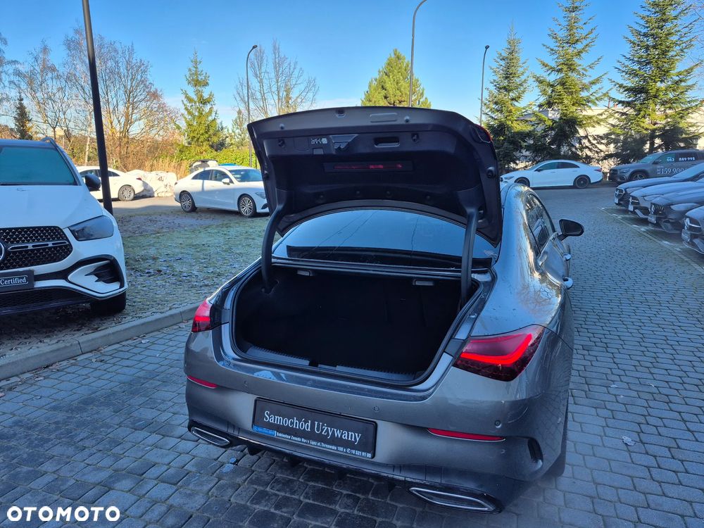 Mercedes-Benz CLA 200 AMG Line 7G-DCT - 26