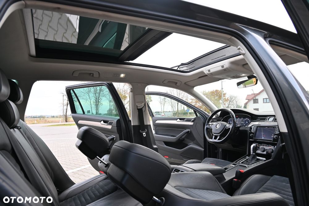 Volkswagen Passat - 37