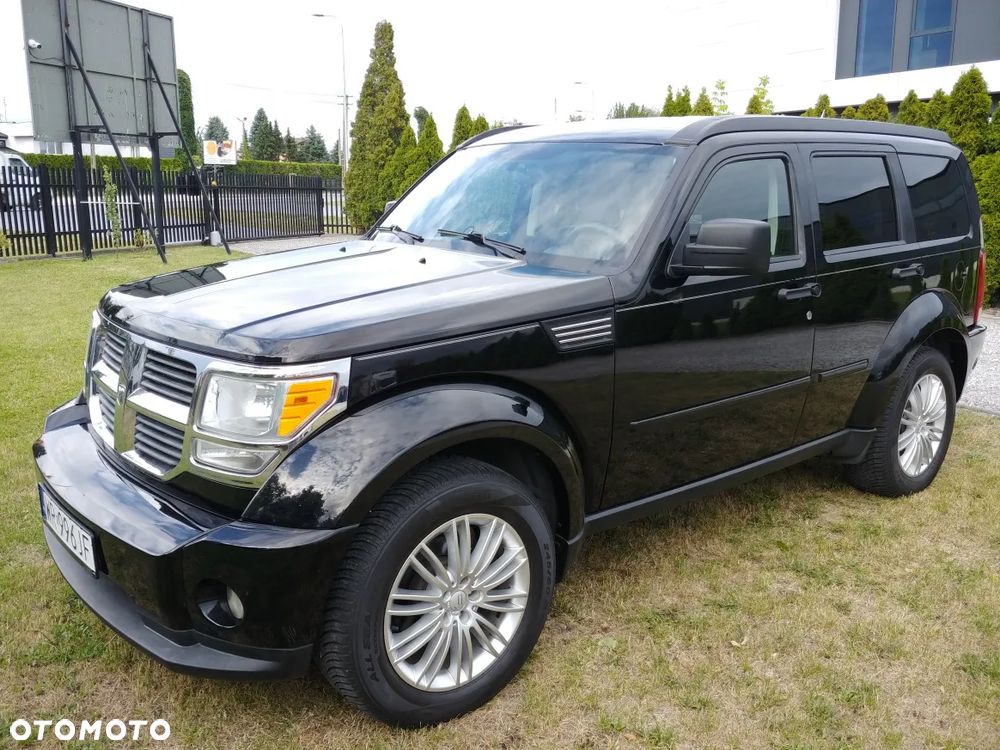 Dodge Nitro - 26