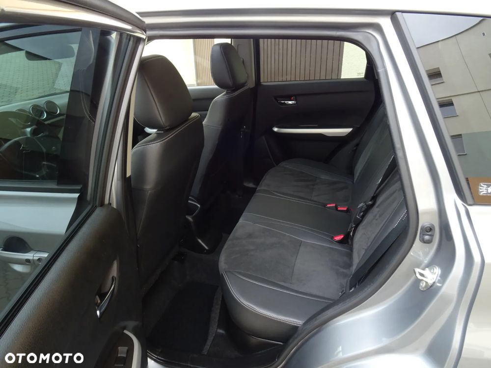 Suzuki Vitara 1.6 XLED 2WD - 9