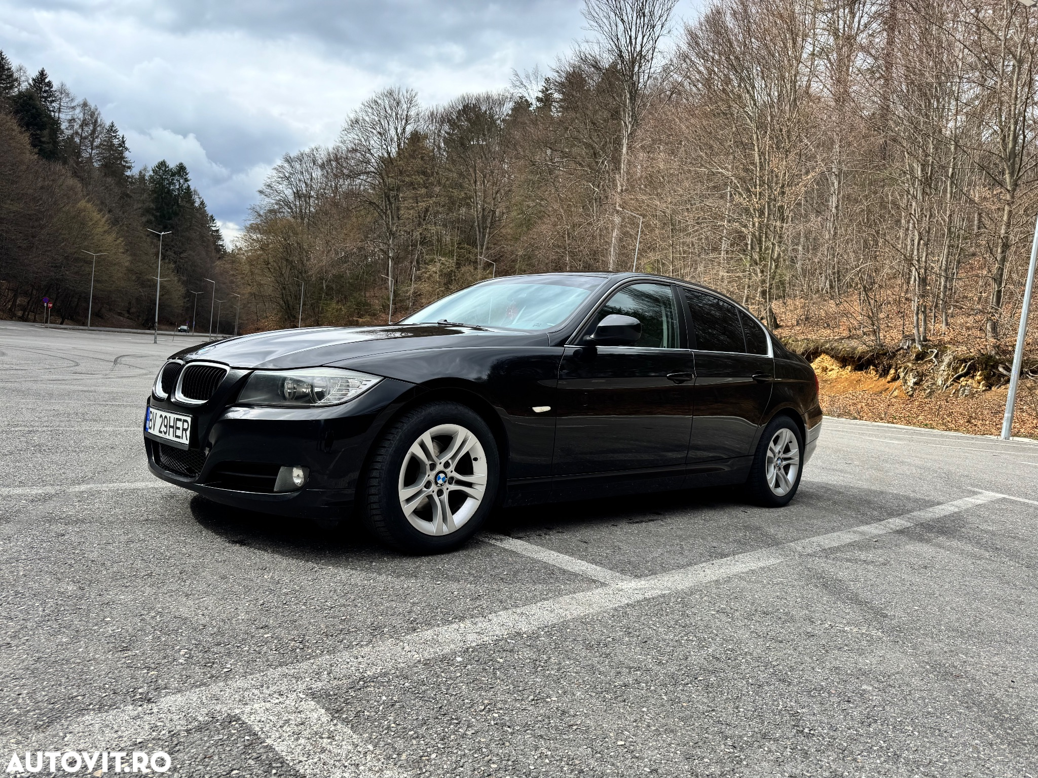 BMW Seria 3 318d - 3