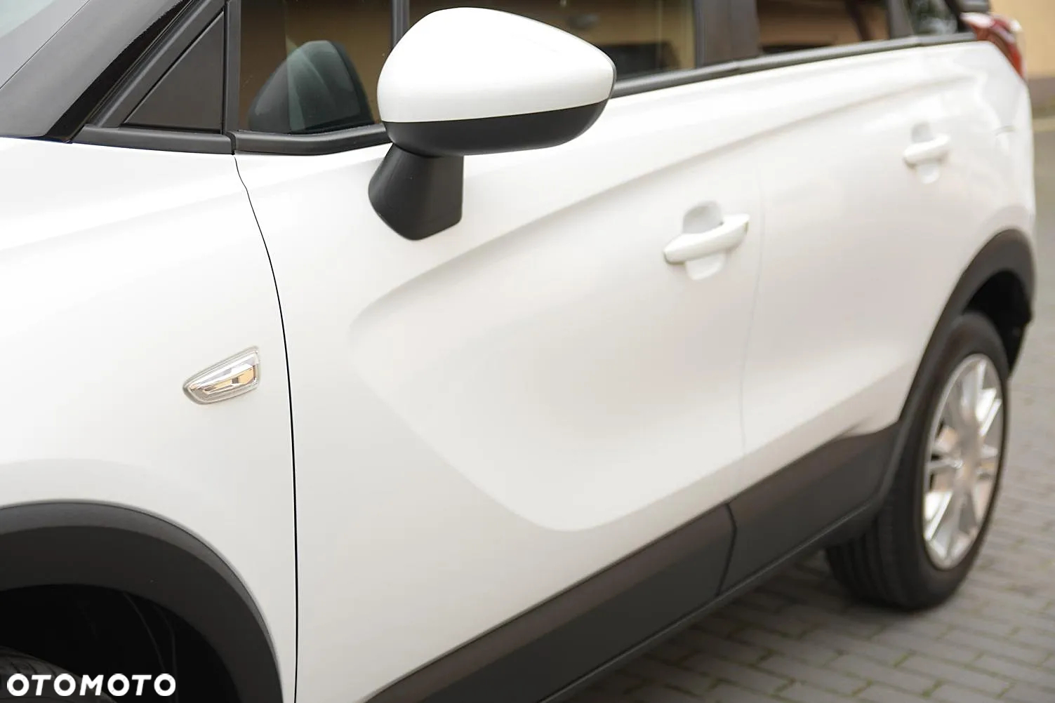 Opel Crossland X - 12