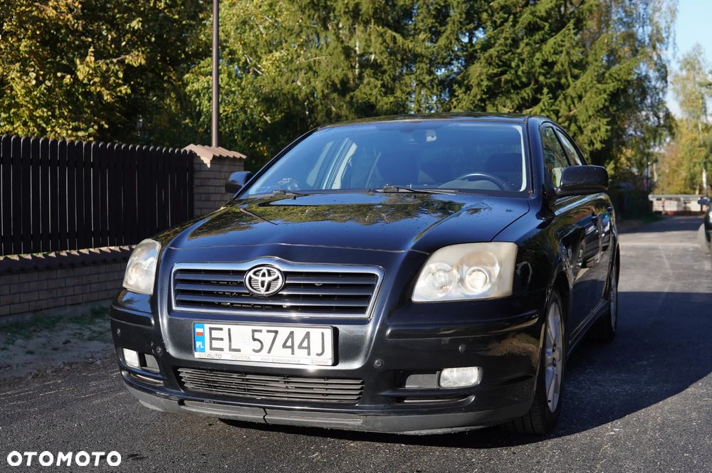Toyota Avensis 2.0 VVT-i High - 1