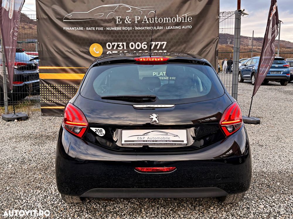 Peugeot 208 PureTech 82 Start & Stop Style - 16