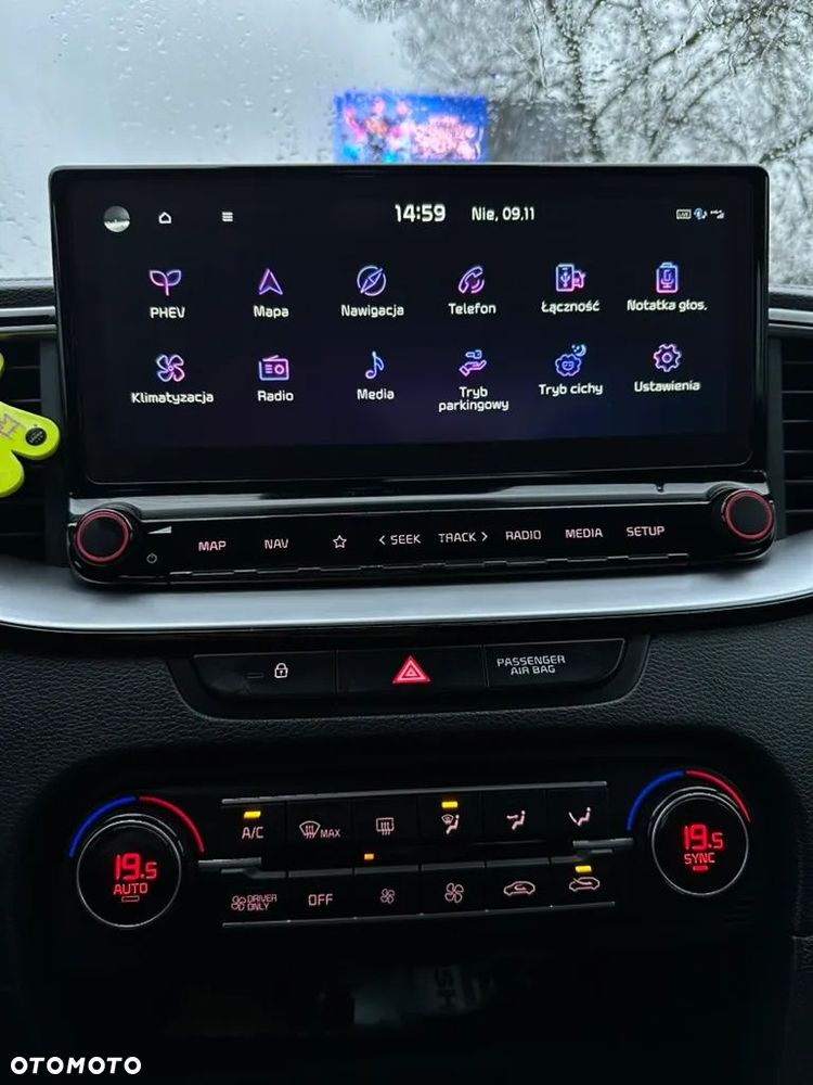 Kia XCeed 1.6 GDI PHEV L Business Line DCT - 11