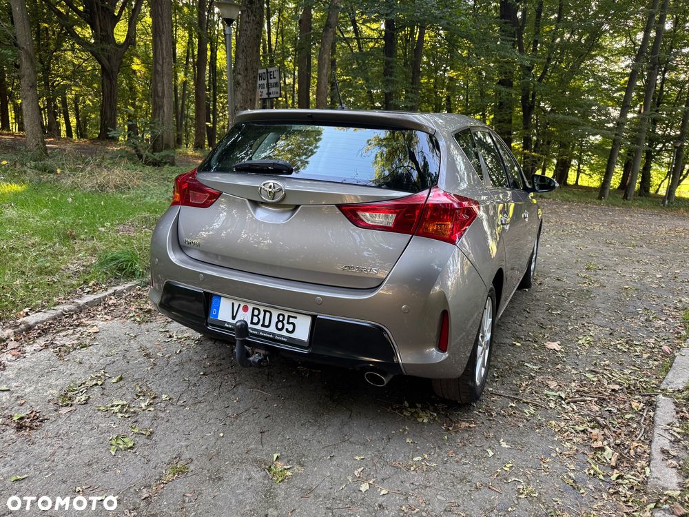 Toyota Auris 1.6 Valvematic START Edition - 3