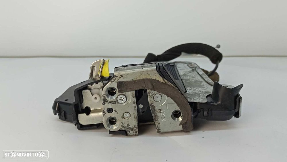 FECHADURA PORTA FRENTE DIREITA LEXUS IS200 (DS2/IS2) 220D - 1