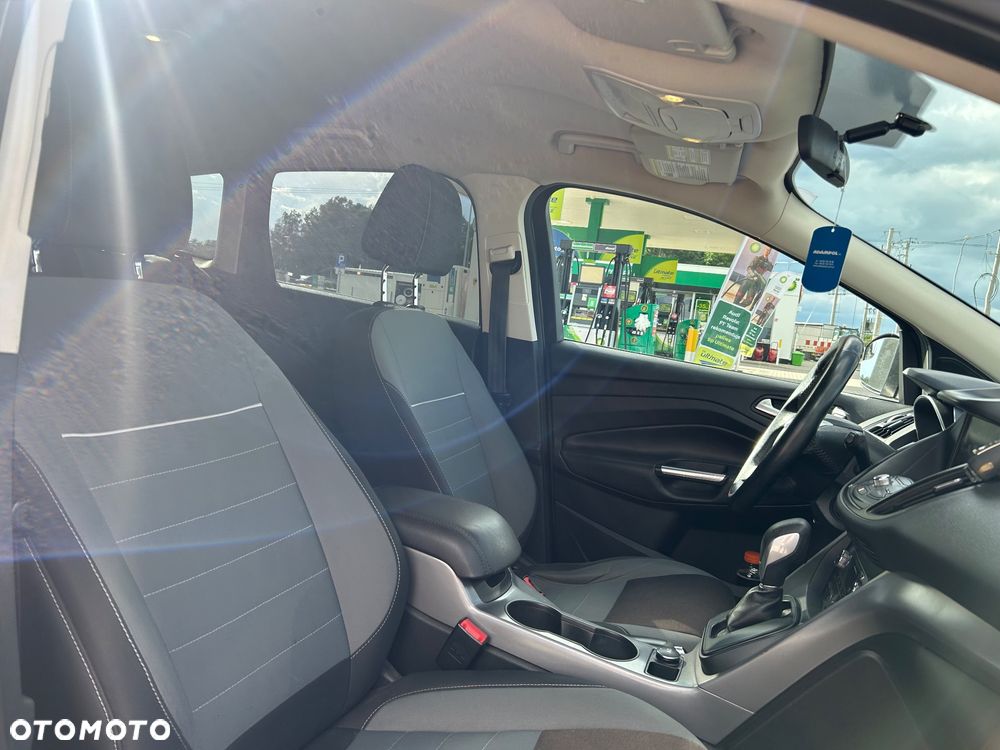 Ford Escape 2.0 EcoBoost FWD Titanium - 16