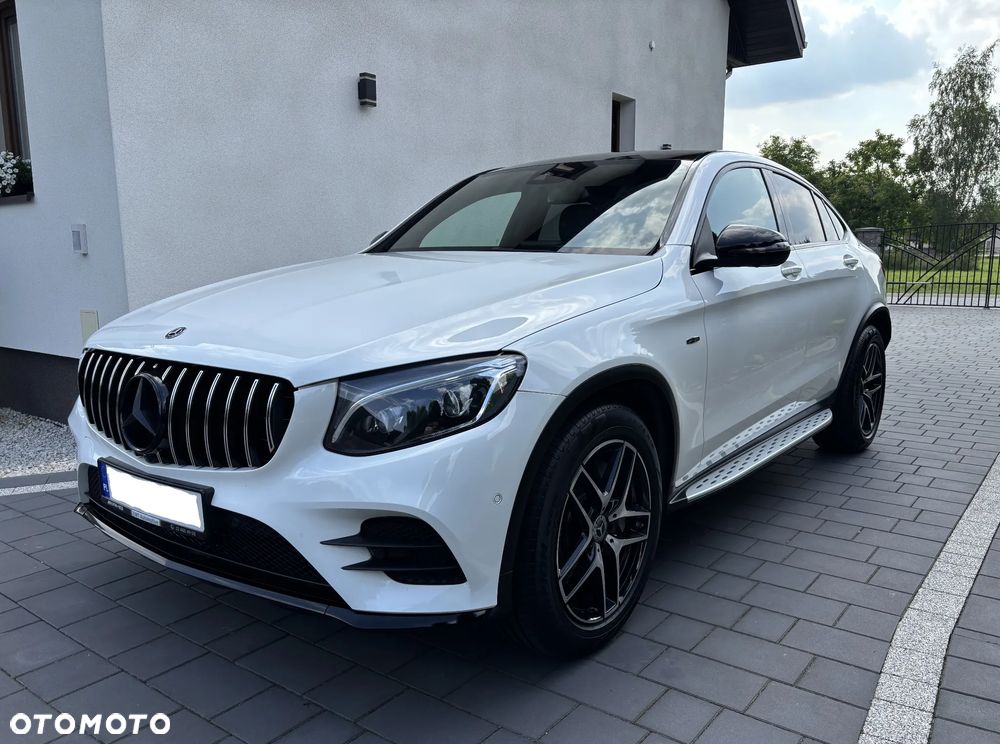 Mercedes-Benz GLC - 4