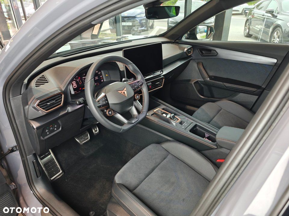 Cupra Formentor - 16