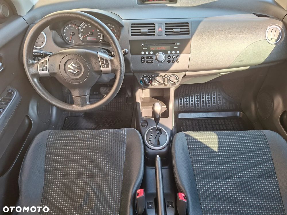 Suzuki Swift 1.5 GLX / Comfort - 23