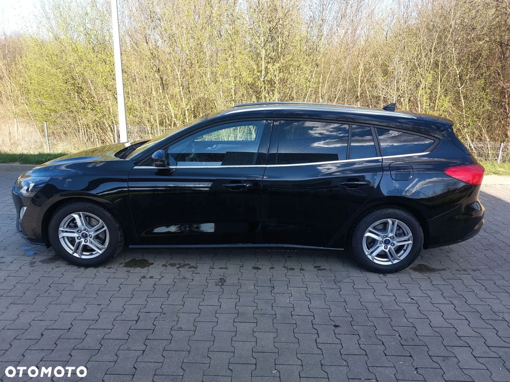 Ford Focus 1.0 EcoBoost Titanium Style - 5