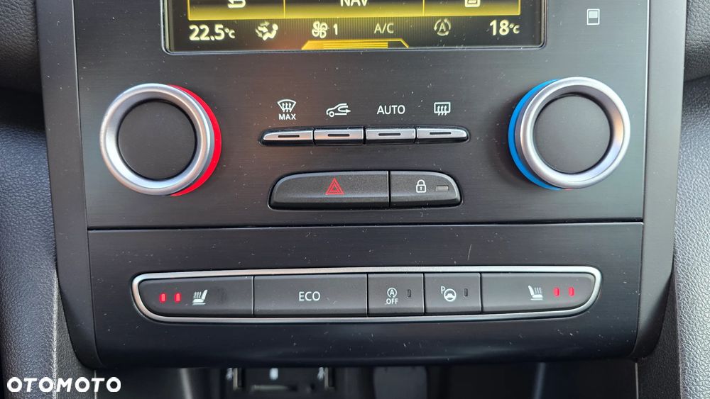 Renault Megane ENERGY TCe 130 EDC BOSE EDITION - 18