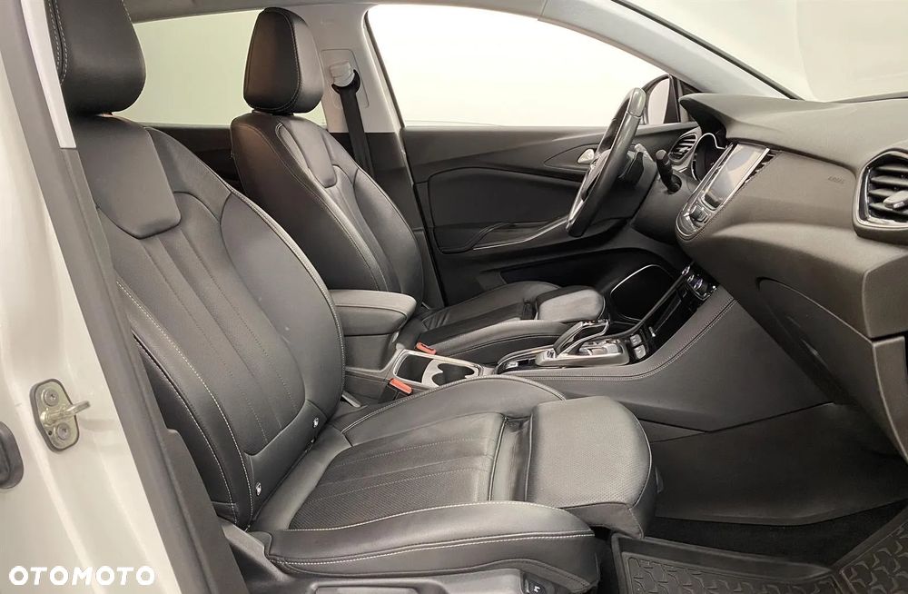 Opel Grandland X 1.6 T PHEV 4x4 Ultimate - 31