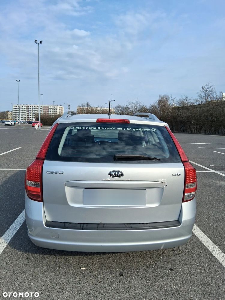 Kia Ceed 1.6 Crdi M - 7