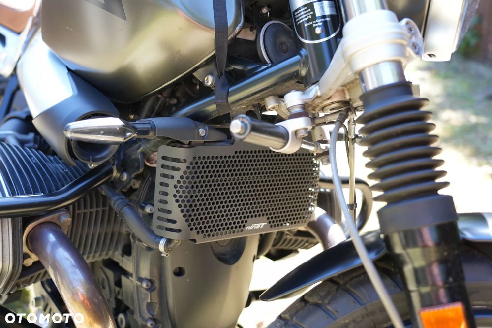 BMW R - 7