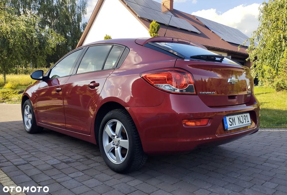 Chevrolet Cruze 1.8 LT - 6