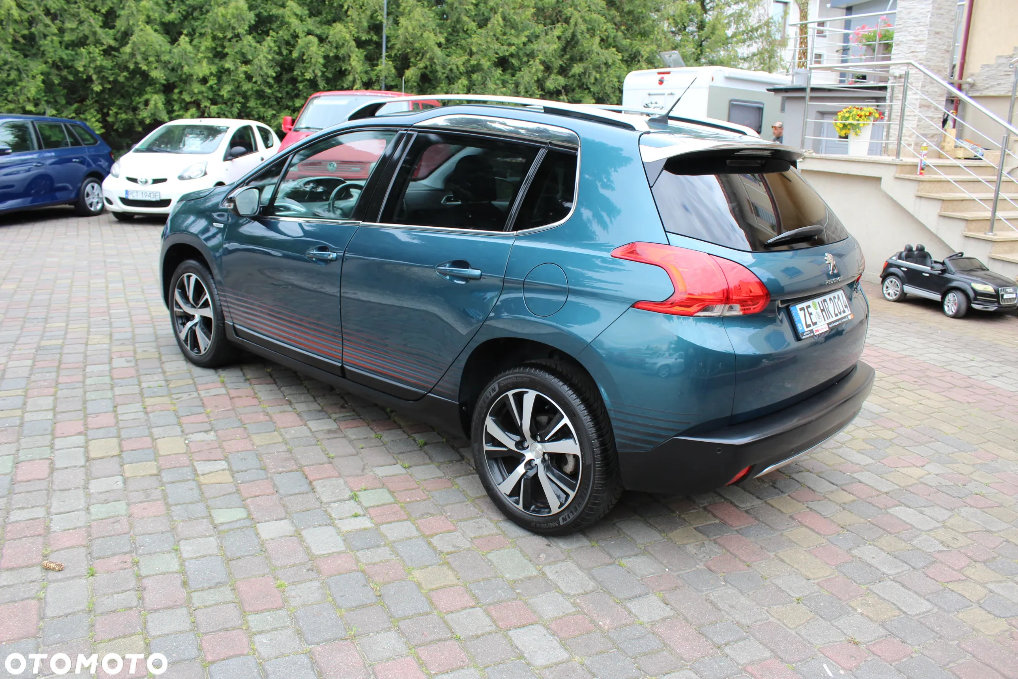 Peugeot 2008 - 5