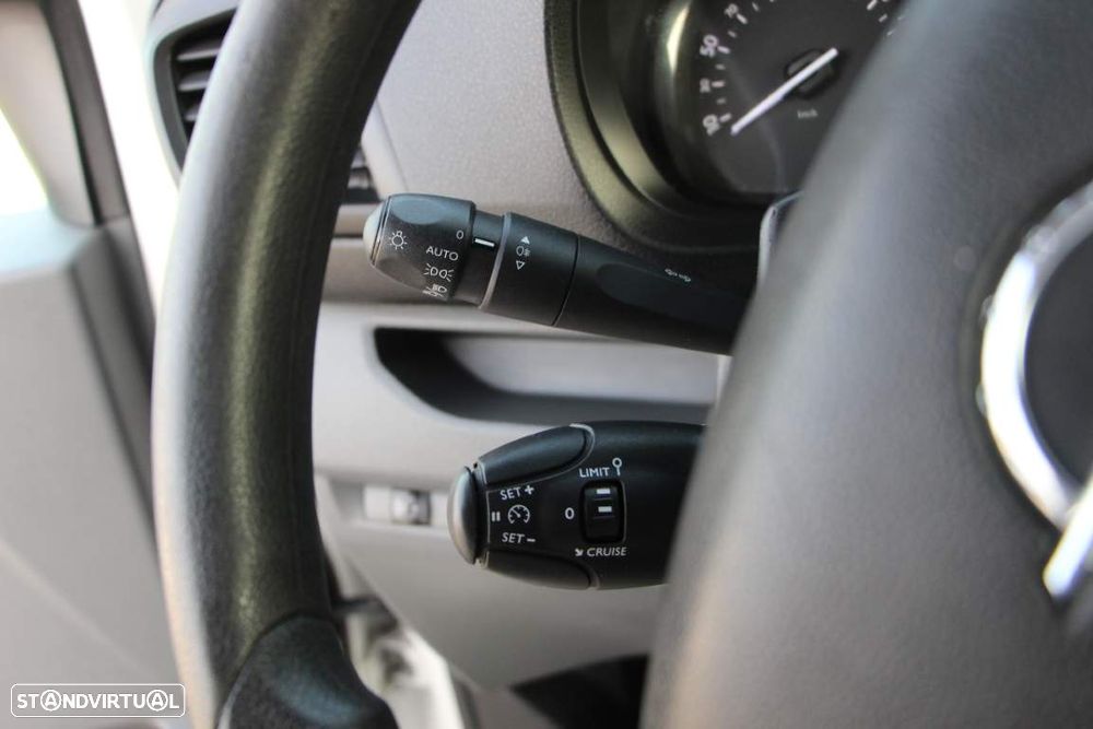 Opel Vivaro 1.5 CDTi L2H1 Enjoy Caixa Isotérmica - 15