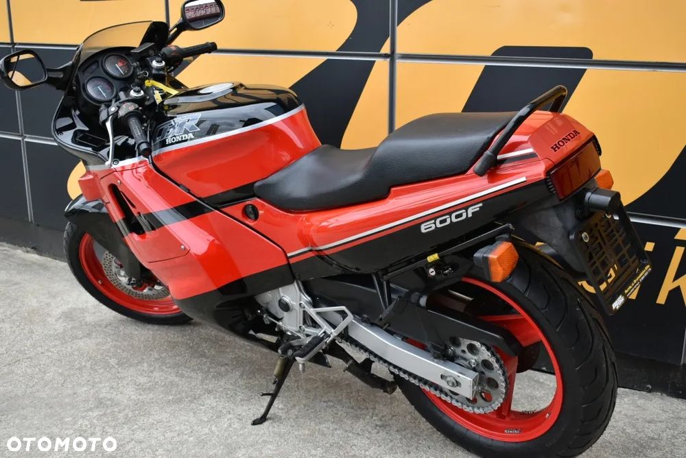 Honda CBR - 15