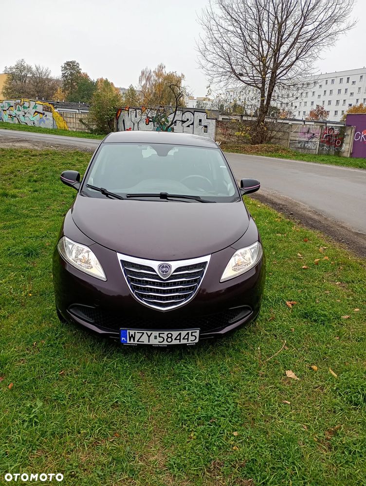 Lancia Ypsilon - 20