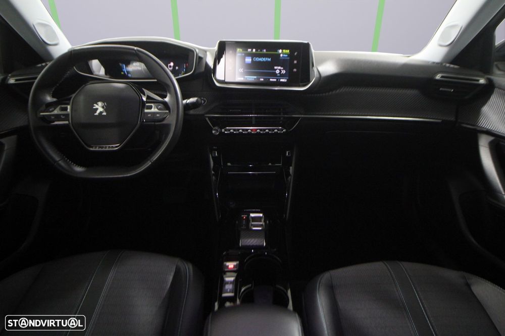 Peugeot e-2008 Allure Pack - 11