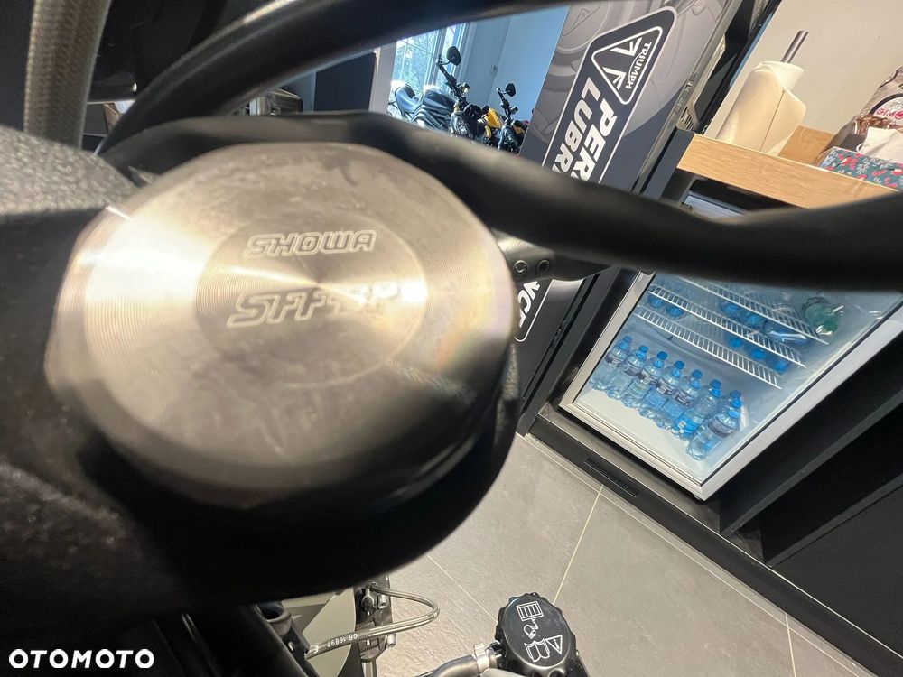 Triumph Trident - 21