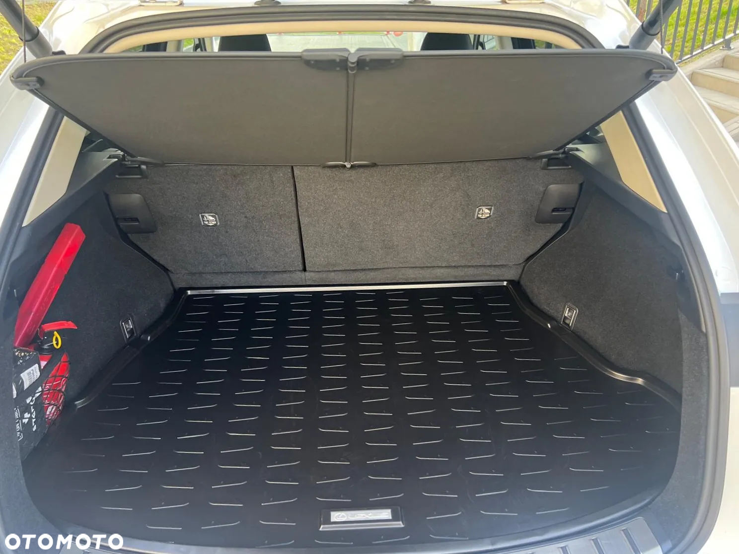 Lexus NX - 16