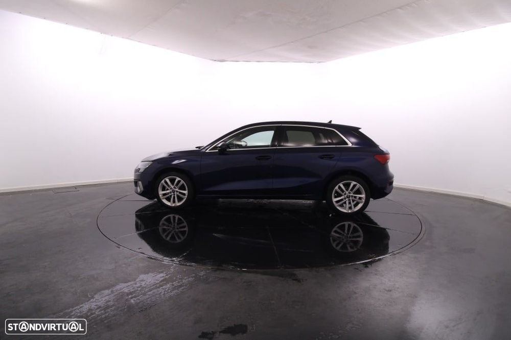Audi A3 Sportback 30 TFSI Advanced S tronic - 4