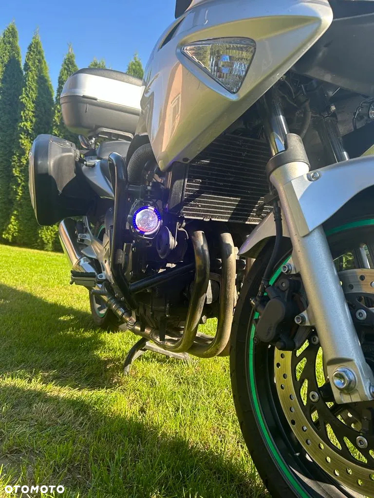Honda CBF - 8