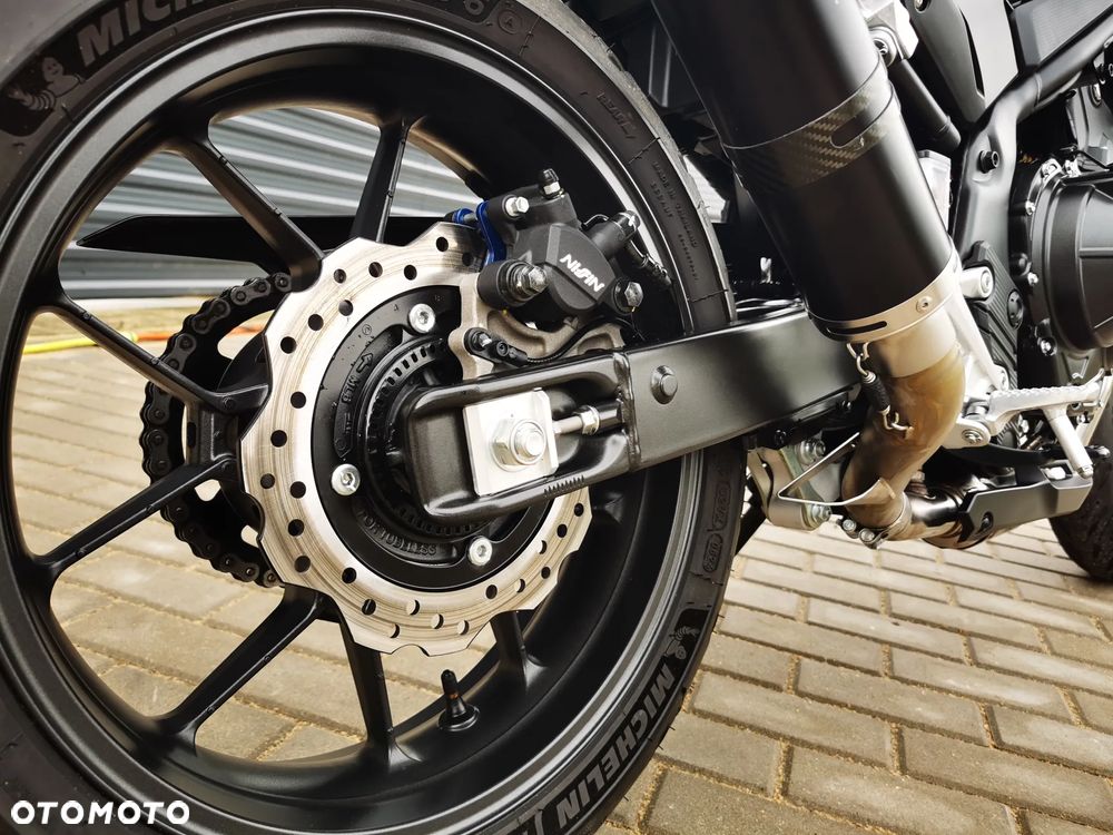 Honda Hornet - 8