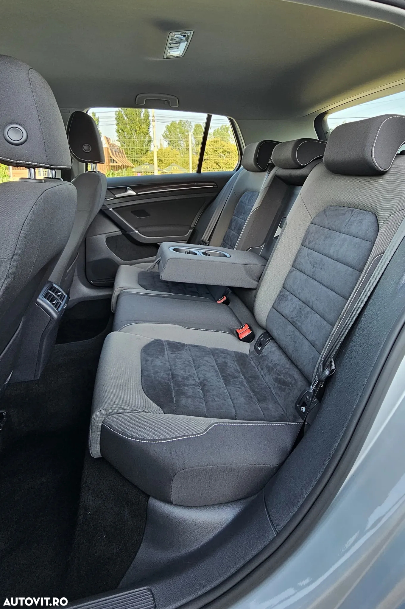 Volkswagen Golf 1.4 TSI BlueMotion Technology Highline - 8