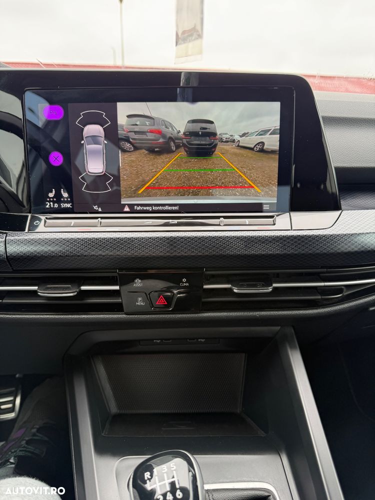 Volkswagen Golf 2.0 TDI SCR Life - 24