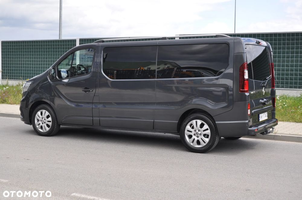 Renault Trafic - 16