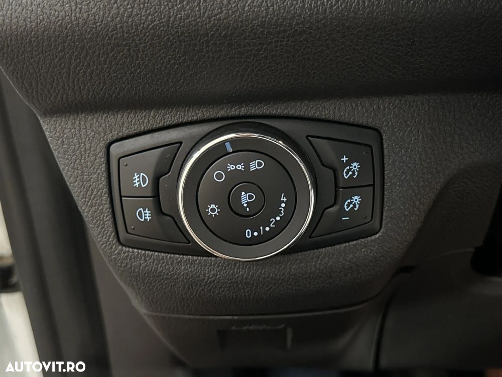 Ford Transit - 13