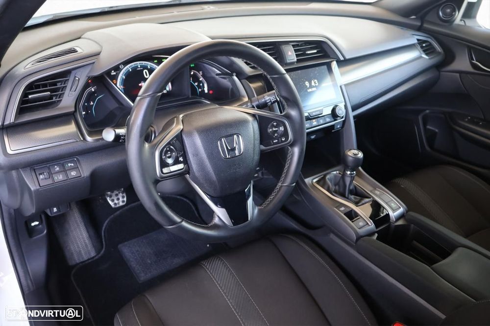 Honda Civic 1.0 i-VTEC Elegance CVT Navi - 3